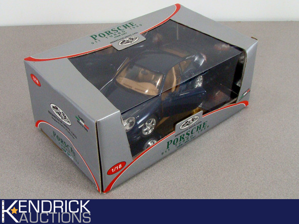 lot 43 image: NIB 118 Heritage Mint, LTD 1999 Porsche 911 Turbo