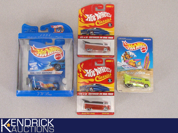 lot 58 image: 4 Vintage MINT ON CARD Hot Wheels VW Drag Busses