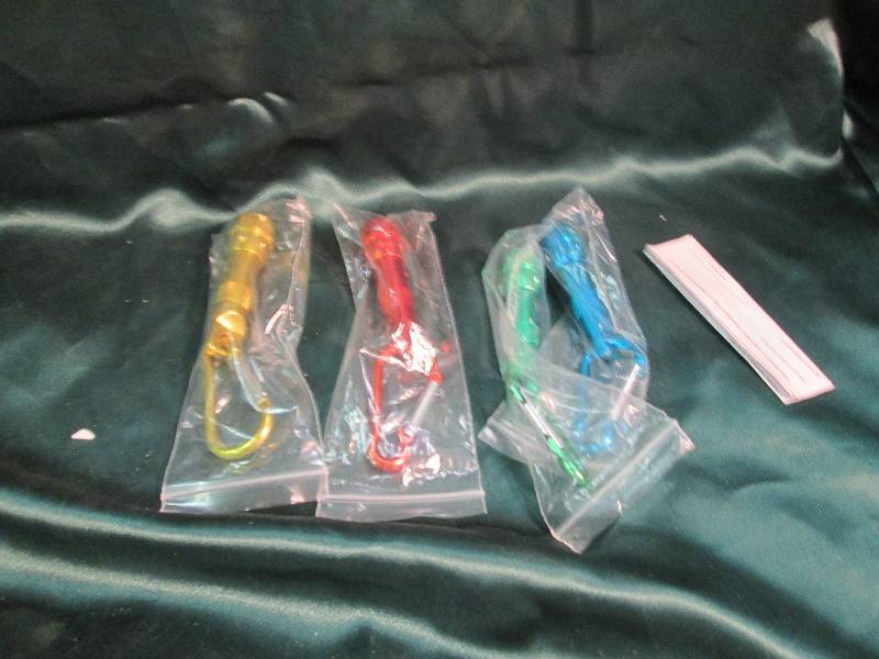 Mini Flashlight Clip on Key chains ...