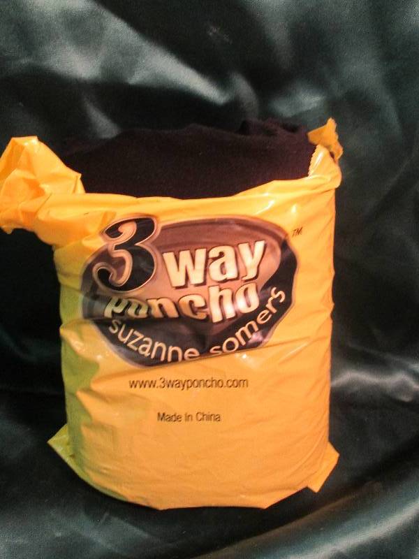 Suzanne Somers 3 Way Poncho 3 set...