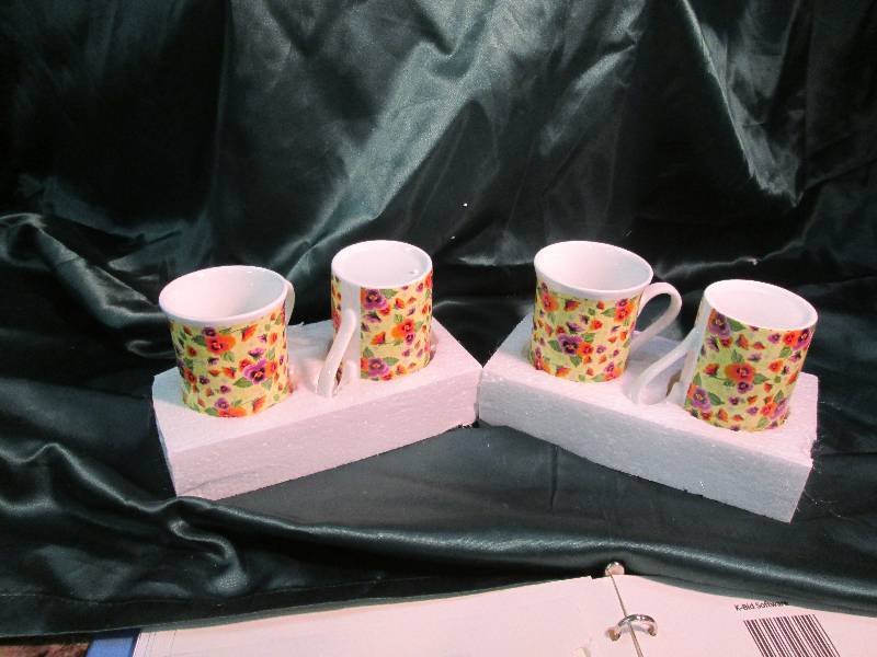 4 pc. Set Mugs Yellow Wildflower De...