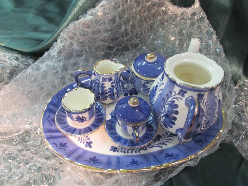 Ceramic Miniature Tea Set...
