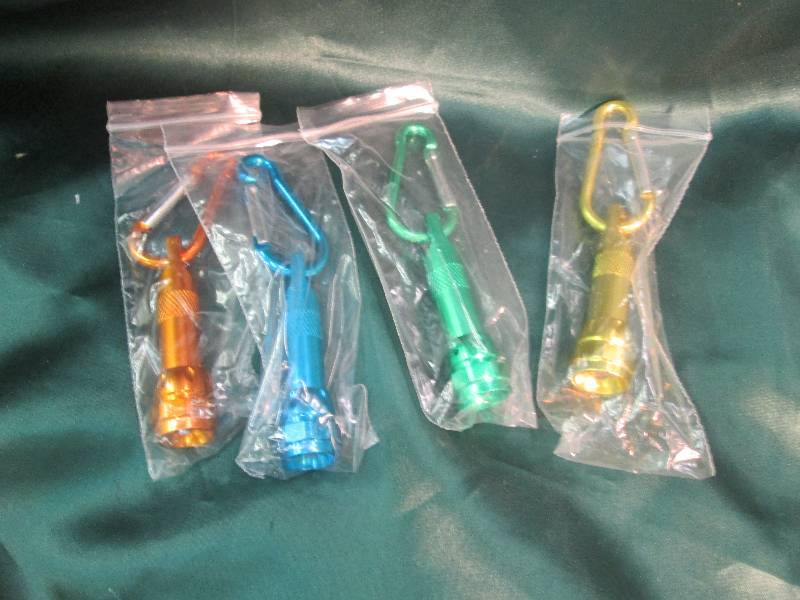 Mini Flashlight Clip on Key chains ...