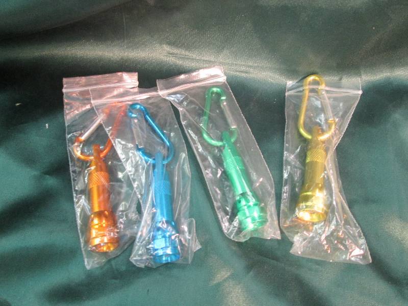 Mini Flashlight Clip on Key chains ...