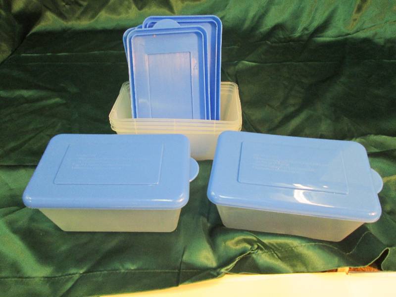 New, Kitchen Microwavable Container...