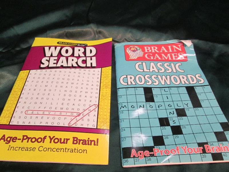 WordSearch, Cross 2 Pc. Set...