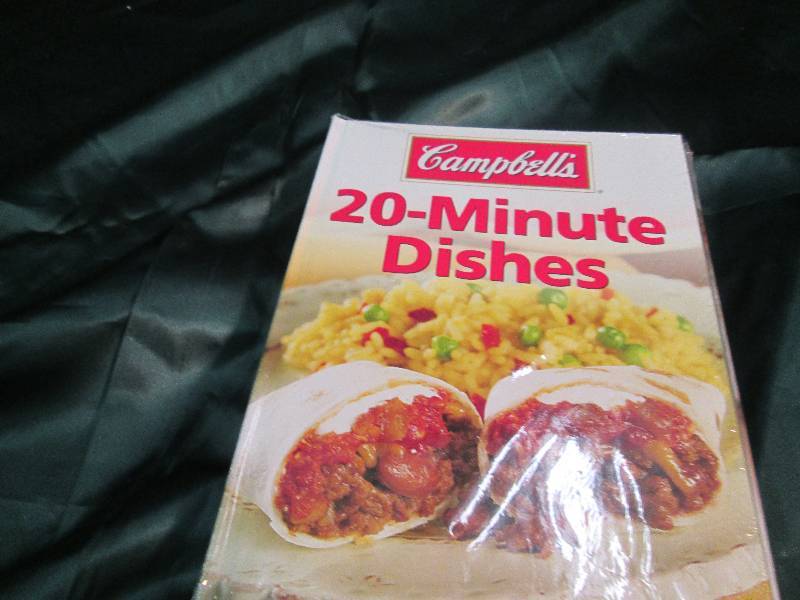 5 Pc. Campbells Cook Books, Receipi...