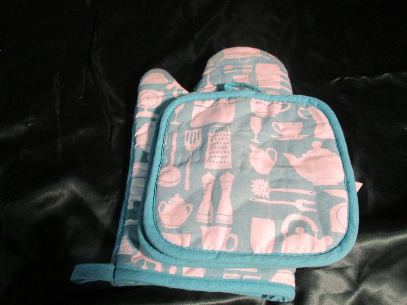 New Kitchen Supplies, Heat Pads 2, ...