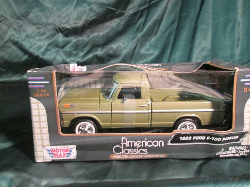 1969 Ford F-100 Pickup 124 Scale S...