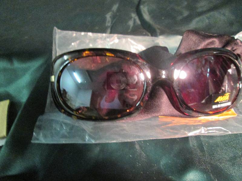 Avia 100% UV Protection Womens Sung...
