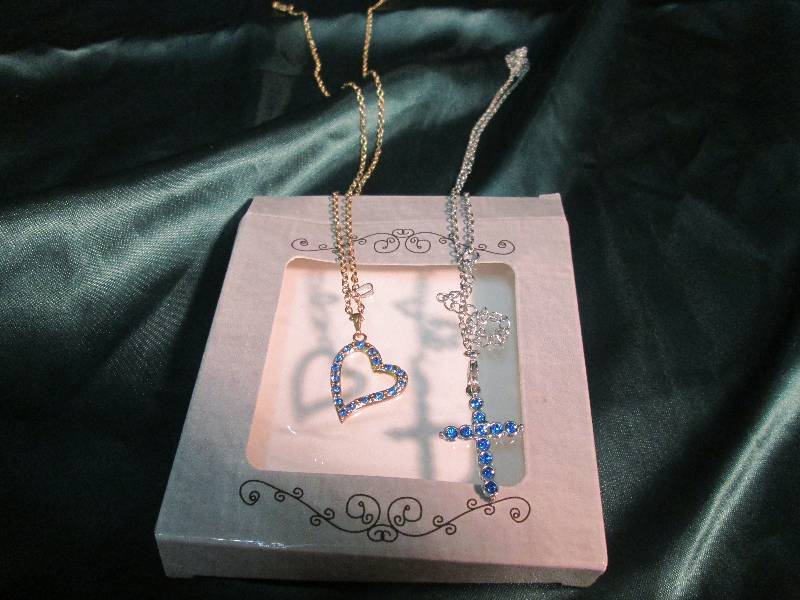 New Jewelry Cross Necklace, Heart N...