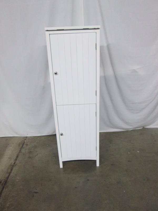 Hamptons Bathroom Bureau w Flip Top Mirror
