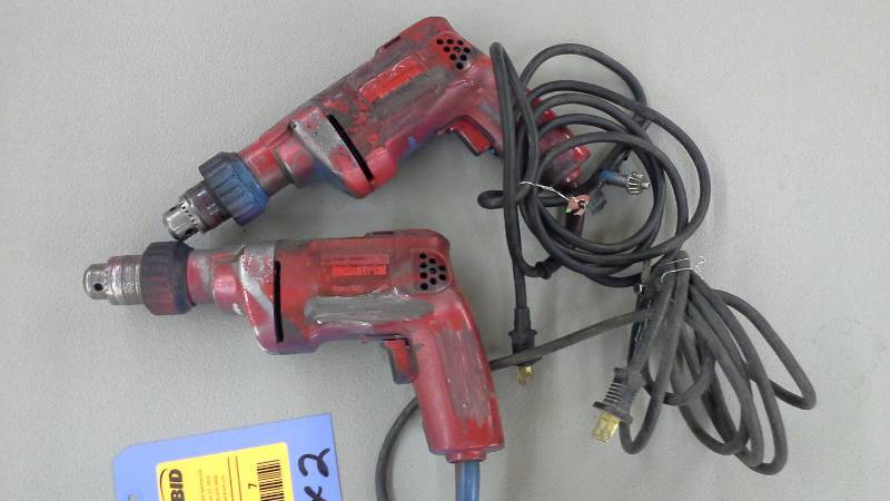 lot 7 image: Black & Decker Industrial Drills (2)