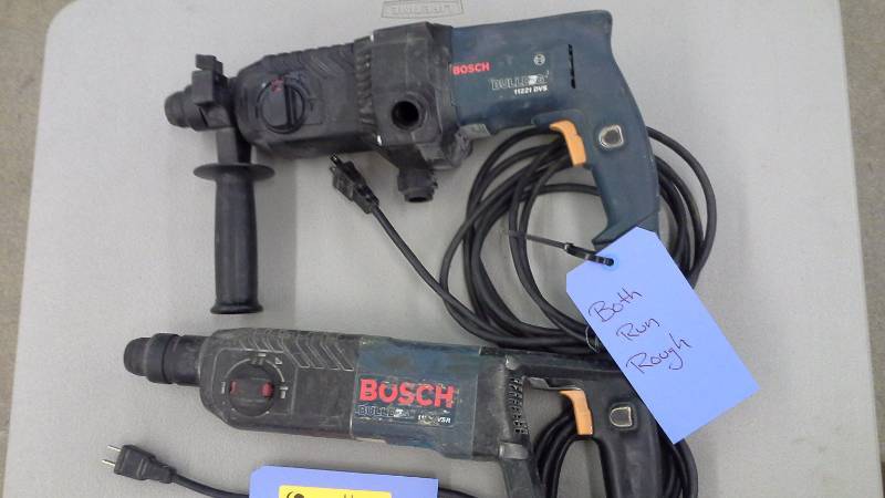 lot 11 image: Bosch Bulldog Drill (2)