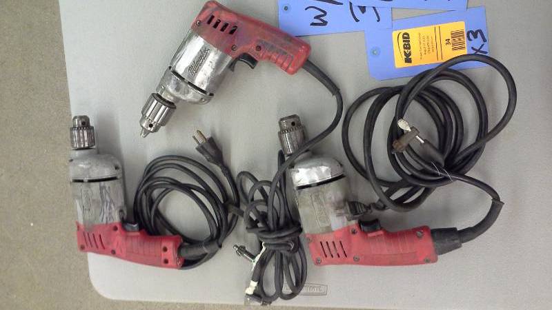 lot 34 image: Milwaukee Drills (3)