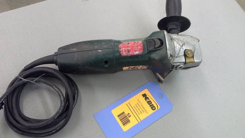 lot 53 image: Metabo Hand Grinder (1)