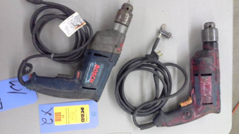 lot 57 image: Bosch Drills (2)