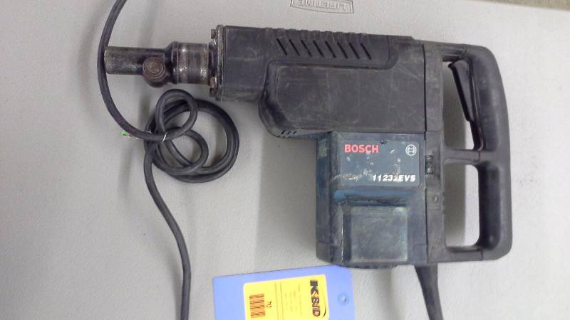 lot 70 image: Bosch 11232EVS Hammer Drill (1)