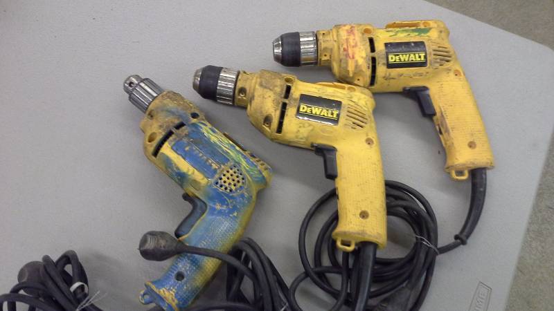 lot 88 image: Dewalt Drills (3)