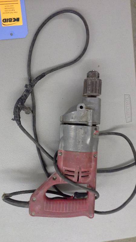 lot 93 image: Milwaukee 12 Drill (1)