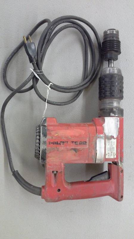 lot 94 image: Hilti TE22 Hammer Drill (1)