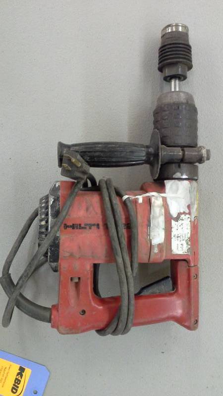 lot 96 image: Hilti TE22 Hammer Drill (1)