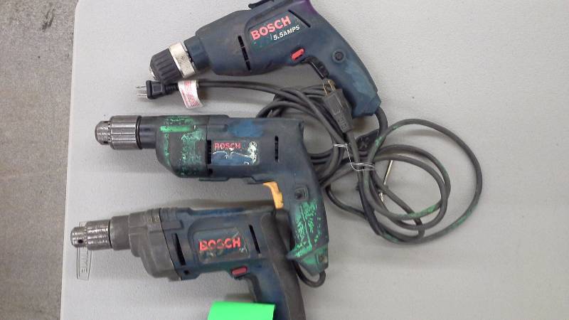lot 110 image: Bosch Drills (3)