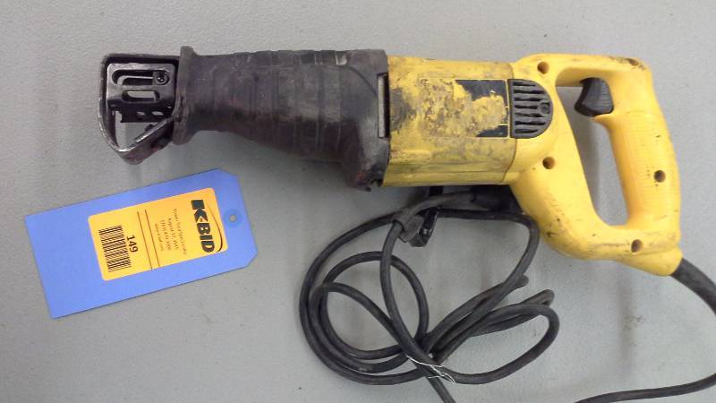 lot 149 image: Dewalt Reciprocating Saw (1)