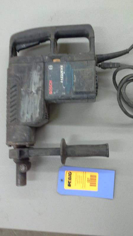 lot 157 image: Bosch 11232EVS Hammer Drill (1)