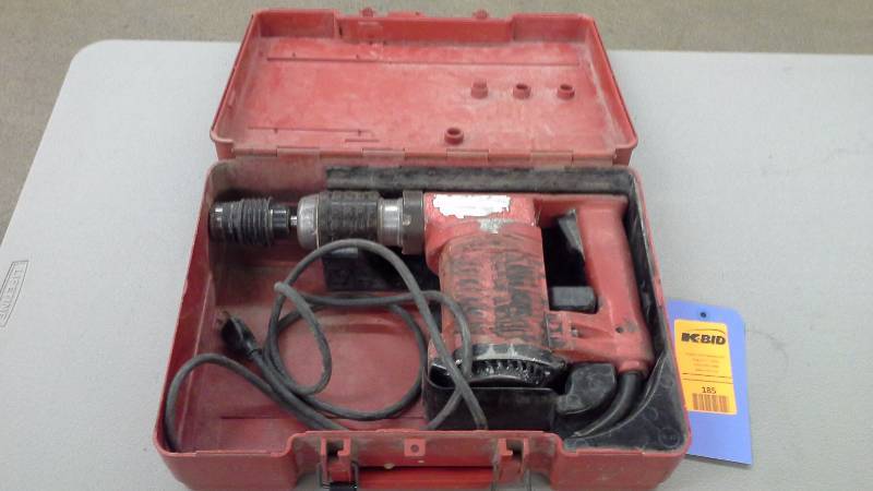 lot 185 image: Hilti TE22 Hammer Drill (1)
