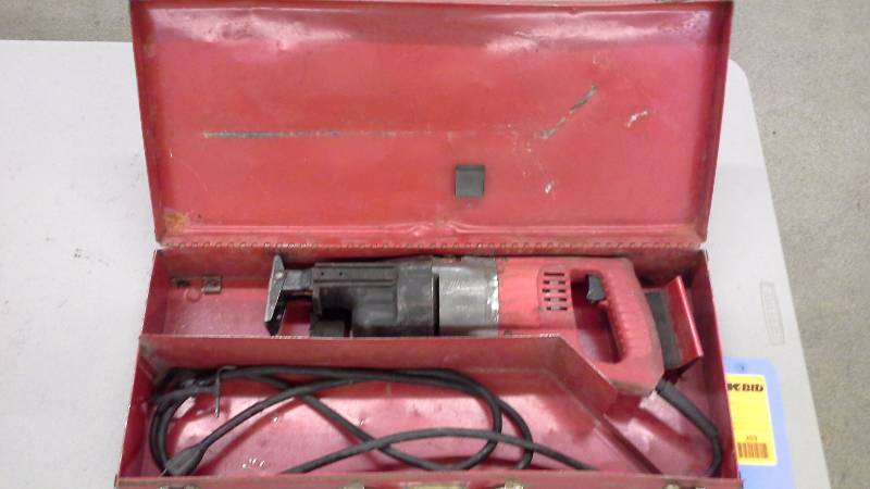 lot 269 image: Milwaukee Sawzall Reciprocating Saw (1)