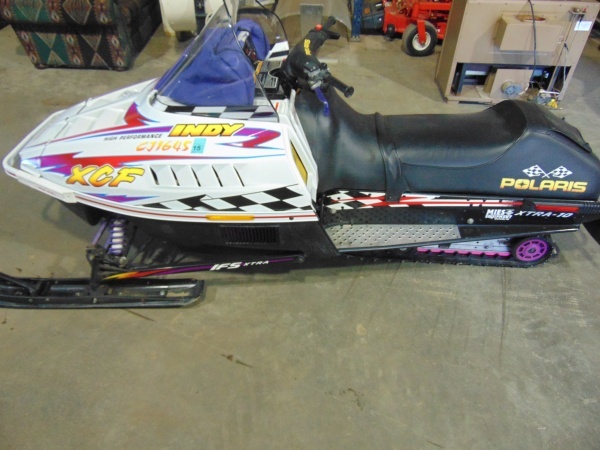 lot 1 image: 1998 Polaris XCF 440