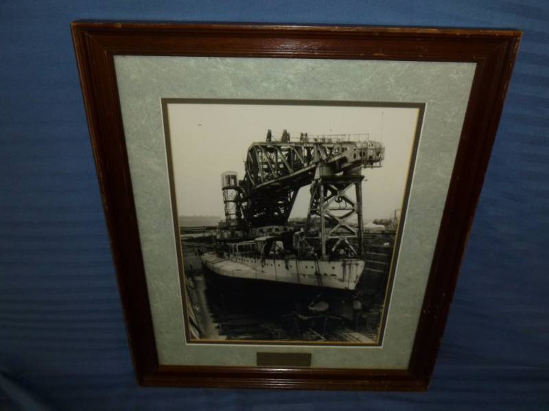 lot 43 image: Picture