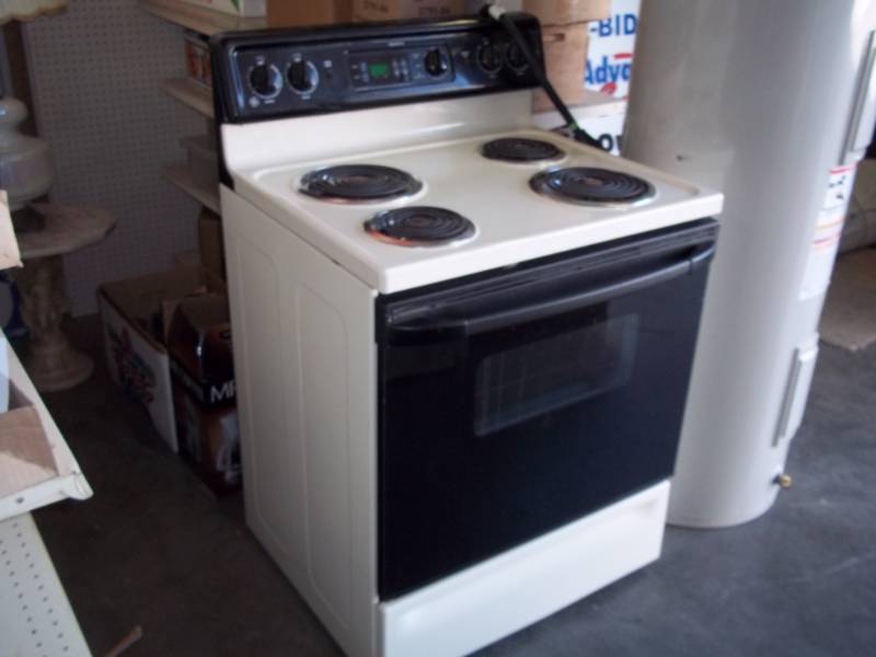 GE Electric Range
