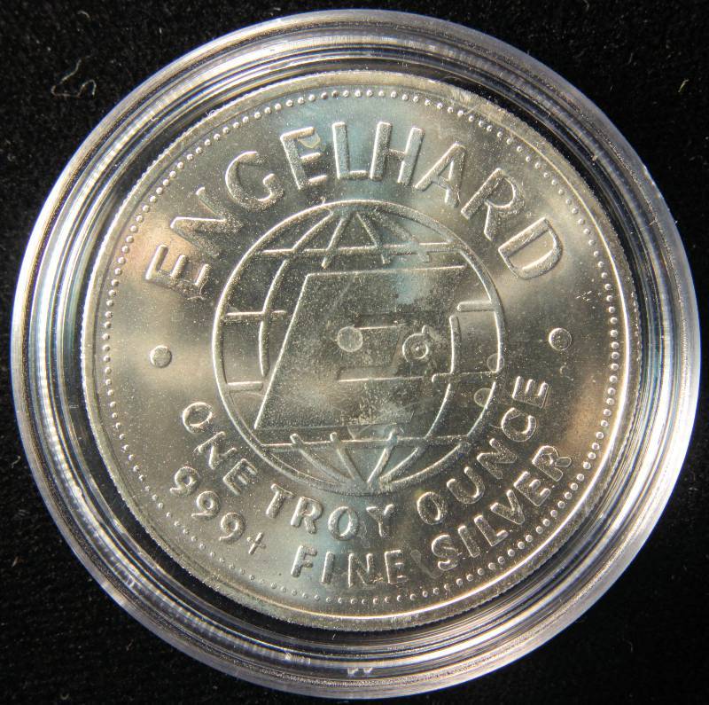 1 TROY OZ. .999 FINE SILVER PROSPECTOR ROUND 1982 IN AIRTITE HOLDER