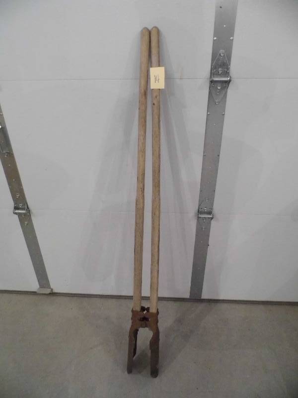 Post Hole Digger