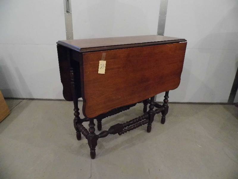 Drop Leaf Table