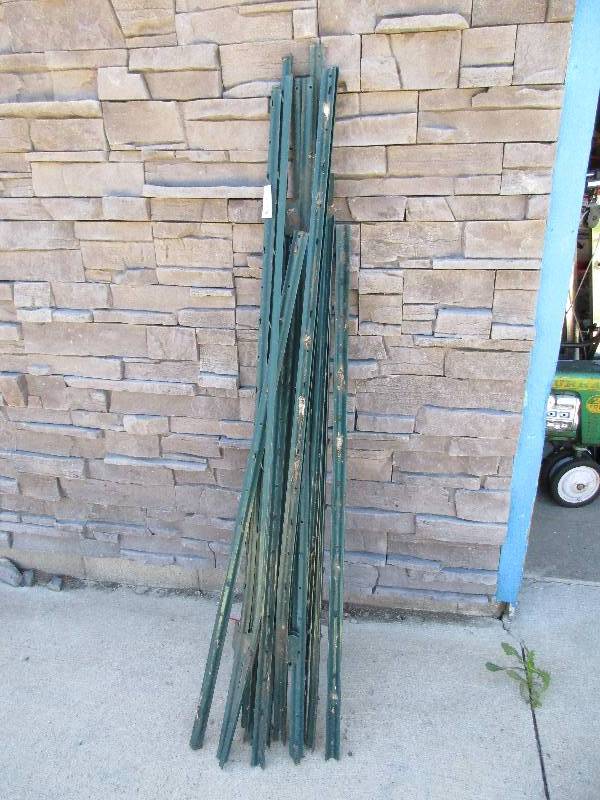 Fence posts