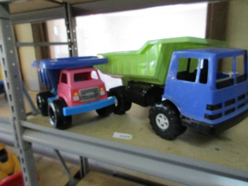 Plastic dump trucks