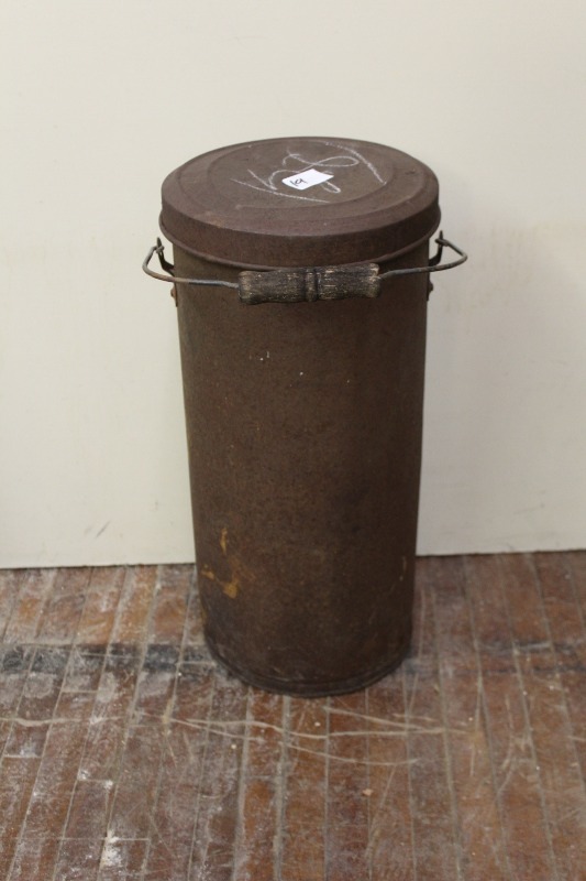 Vintage Can with Seed Bags