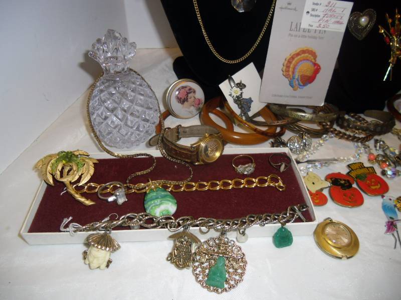 lot 13 image: J-2 Jewelry Vintage to Newer Necklace Bracelets, Brooches, Button Covers Pineapple