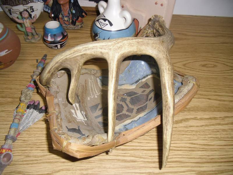 lot 30 image: Lot SW-12 Southwestern Collection This & That