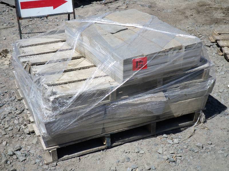 (2) Partial Pallet Of Retaining Wal...