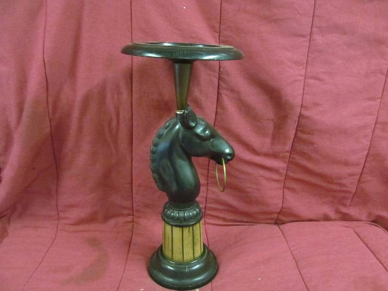 Ashtray Stand