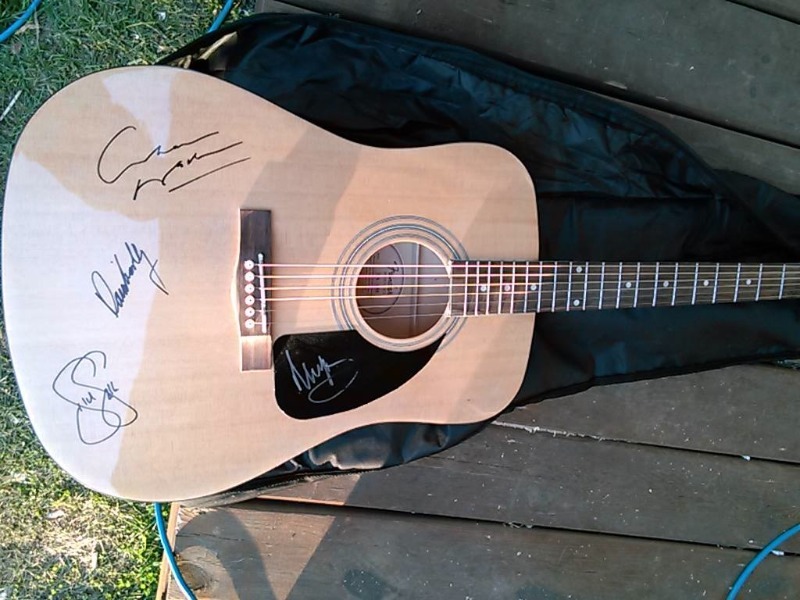 SUPER RARE AUTOGRAPHED CROSBY STILLS NASH AND YOUNG FENDER GUITAR