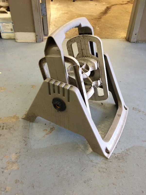 lot 25 image: Hose Reel