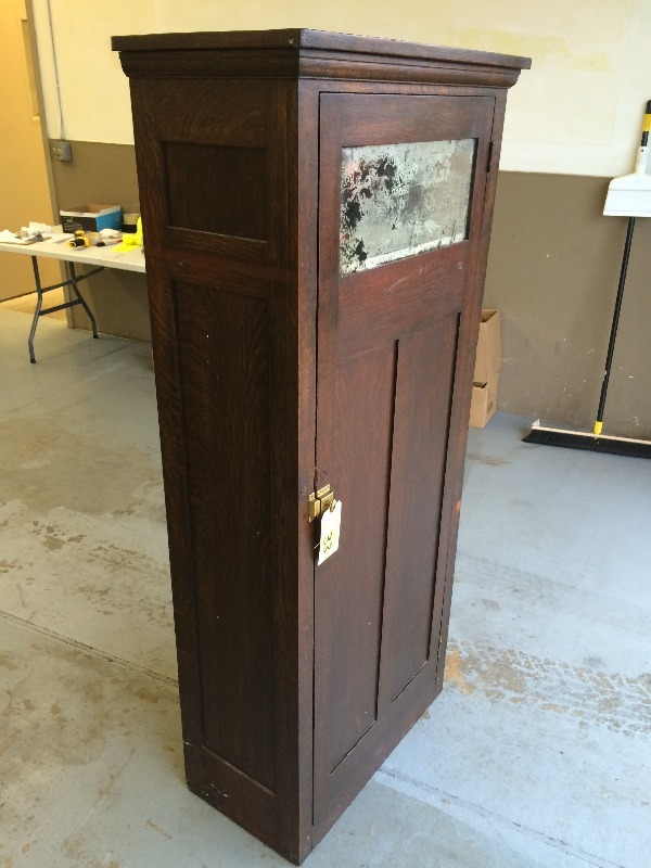 lot 33 image: Vintage Hutch  Cabinet  29 wide x 15 deep x 64 high  This is a nice piece