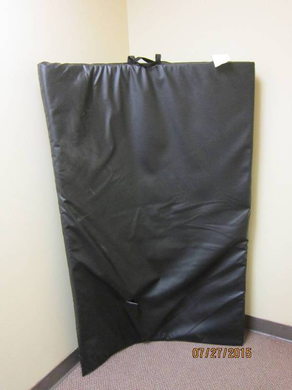 Vinyl Trifold Mat