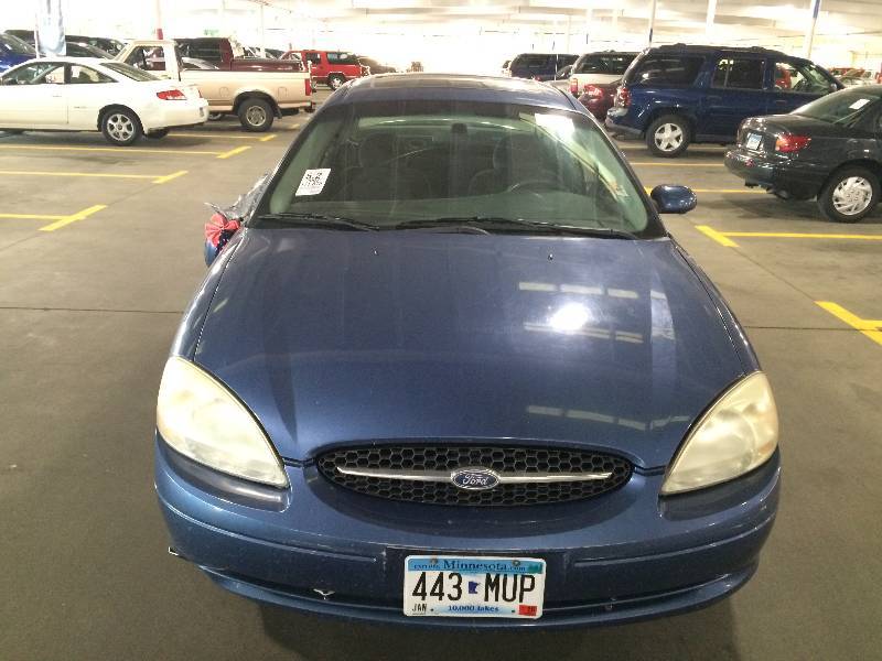 2002 Ford Taurus SES