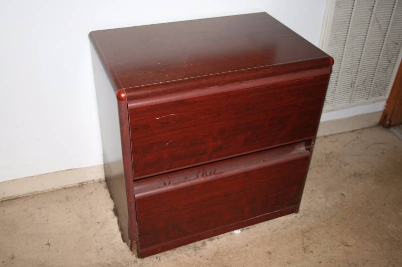 2 drawer lateral filing cabinet with keys